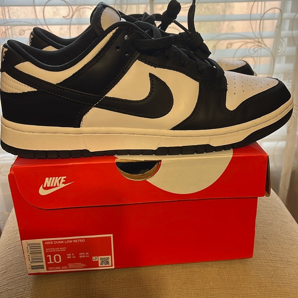 Nike Dunk Low Retro | size: 10 men’s | color: white/black-white